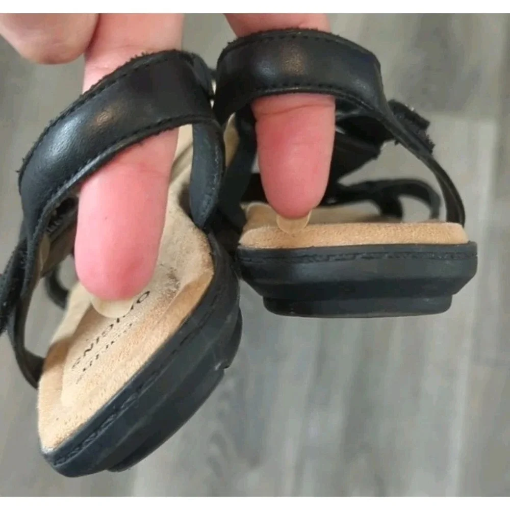 Earth Origins 6W‎ Belle Bentley Strappy Adjustable Sandals Black Leather Comfy
